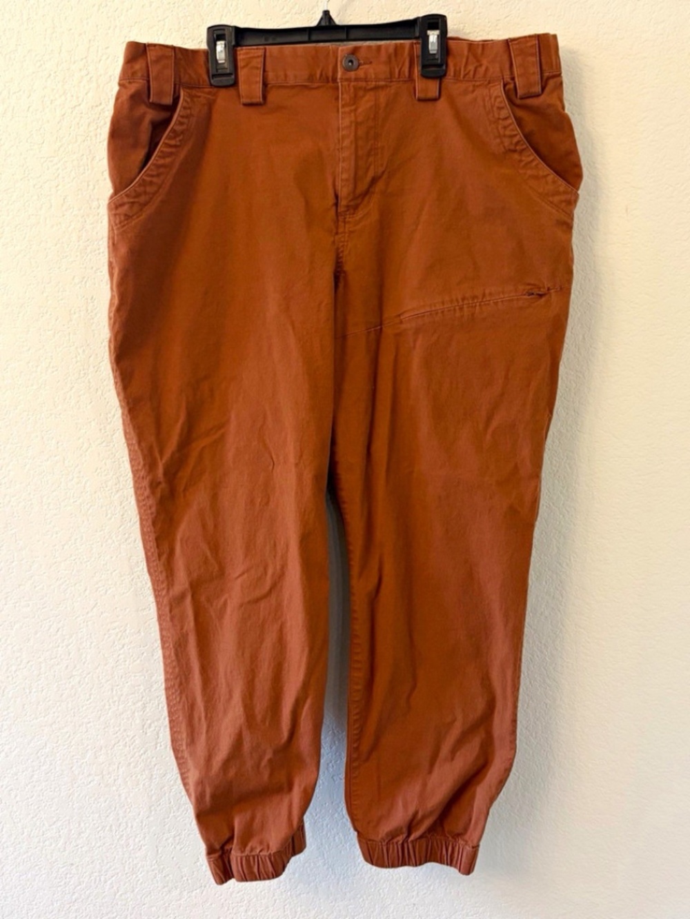 Duluth Trading Co Womens Size 18 Jogger Utility Pants Gardening Brown